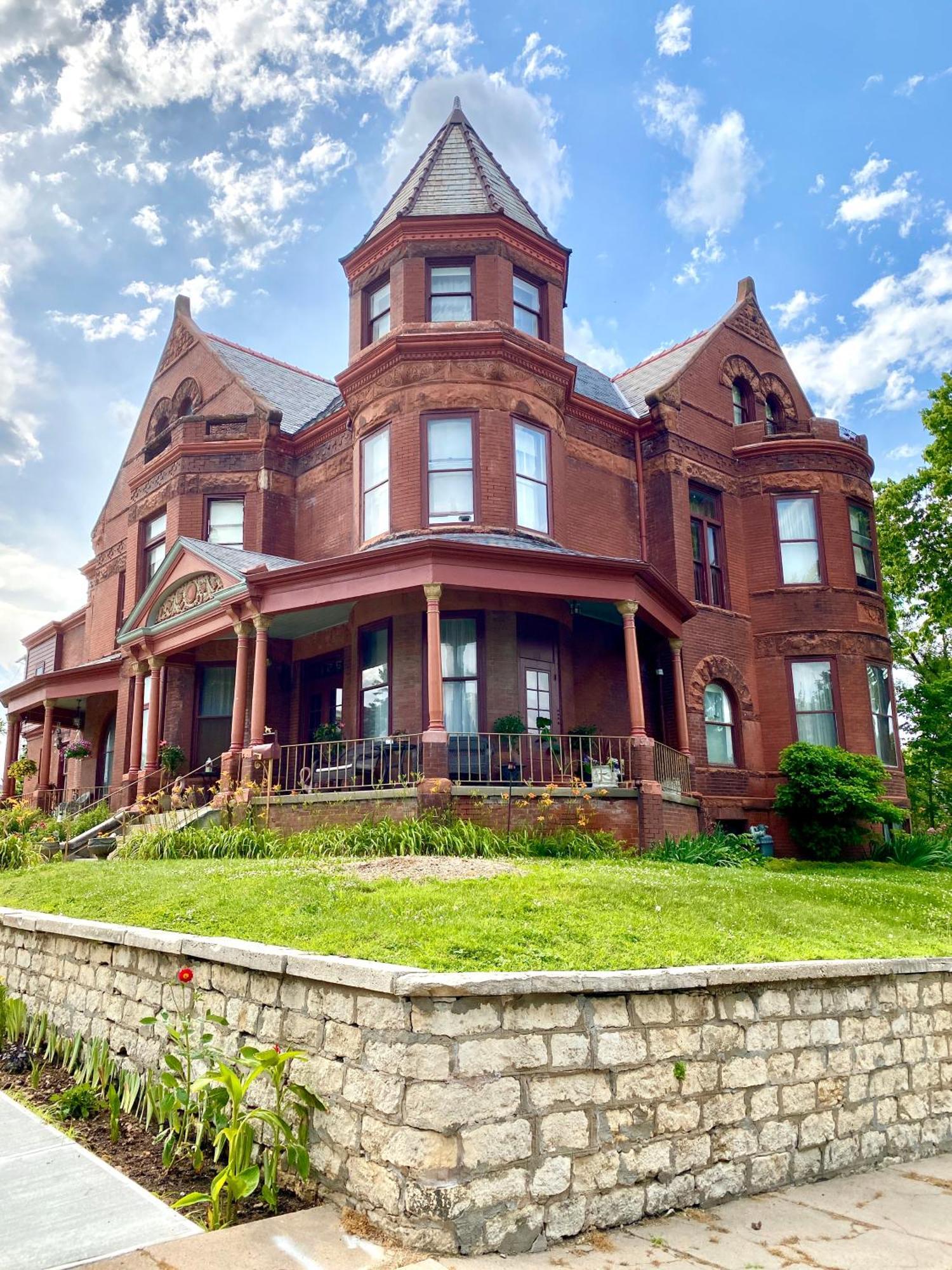 Vineyard Mansion Carriage House Villa Saint Joseph Exterior photo